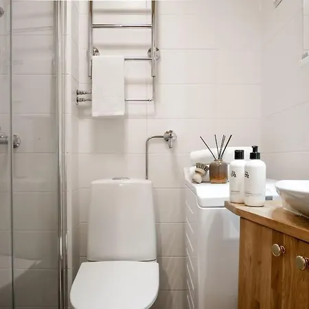 Apartamento Taysin Uudistettu Kaksio Tuomiokirkon Vieressa